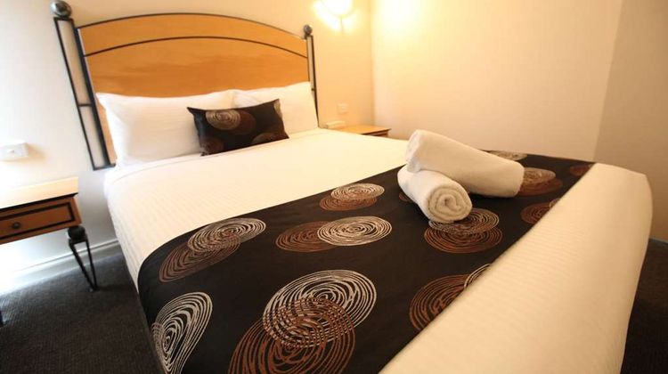 Melbourne Metropole Central Room