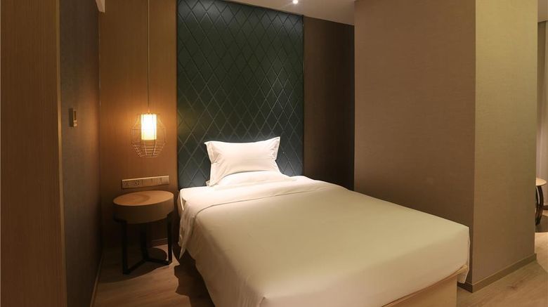 <b>Ibis Styles XM Zhongshan Hotel Room</b>. Images powered by <a href="https://iceportal.shijigroup.com/" title="IcePortal" target="_blank">IcePortal</a>.