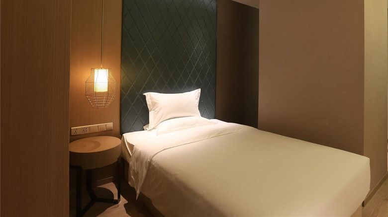 <b>Ibis Styles XM Zhongshan Hotel Room</b>. Images powered by <a href="https://iceportal.shijigroup.com/" title="IcePortal" target="_blank">IcePortal</a>.