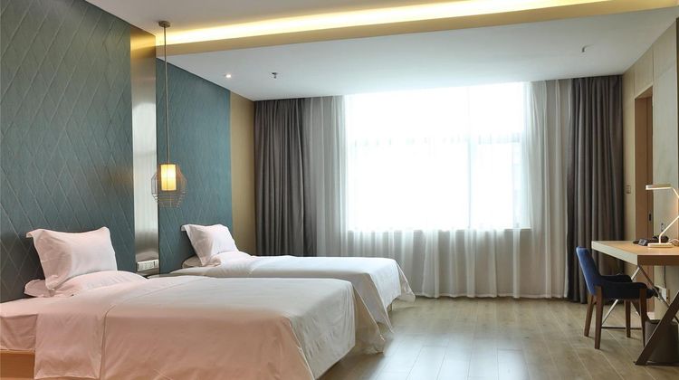 Ibis Styles XM Zhongshan Hotel Room