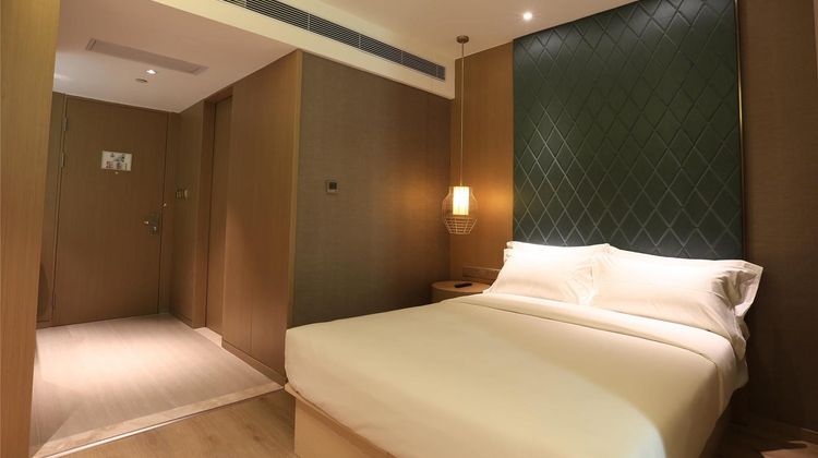 Ibis Styles XM Zhongshan Hotel Room