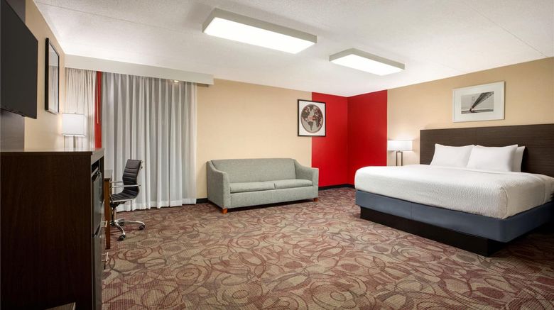 <b>Ramada Alpena Suite</b>. Images powered by <a href="https://iceportal.shijigroup.com/" title="IcePortal" target="_blank">IcePortal</a>.