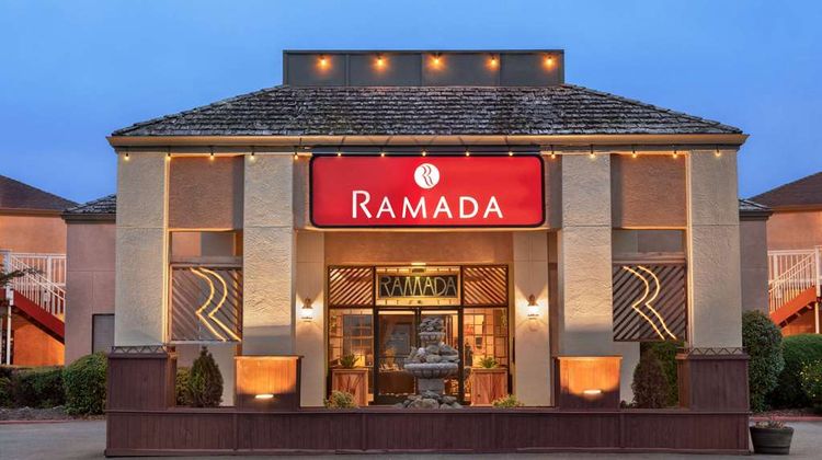 Ramada by Wyndham Arcata Exterior