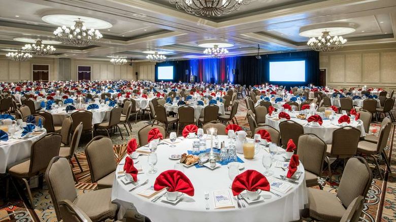 <b>The Antlers, A Wyndham Hotel Ballroom</b>. Images powered by <a href="https://iceportal.shijigroup.com/" title="IcePortal" target="_blank">IcePortal</a>.