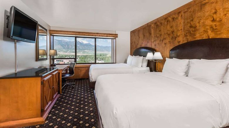 <b>The Antlers, A Wyndham Hotel Room</b>. Images powered by <a href="https://iceportal.shijigroup.com/" title="IcePortal" target="_blank">IcePortal</a>.