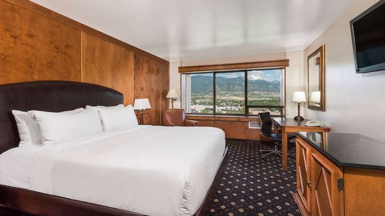 <b>The Antlers, A Wyndham Hotel Room</b>. Images powered by <a href="https://iceportal.shijigroup.com/" title="IcePortal" target="_blank">IcePortal</a>.