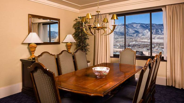 <b>The Antlers, A Wyndham Hotel Suite</b>. Images powered by <a href="https://iceportal.shijigroup.com/" title="IcePortal" target="_blank">IcePortal</a>.