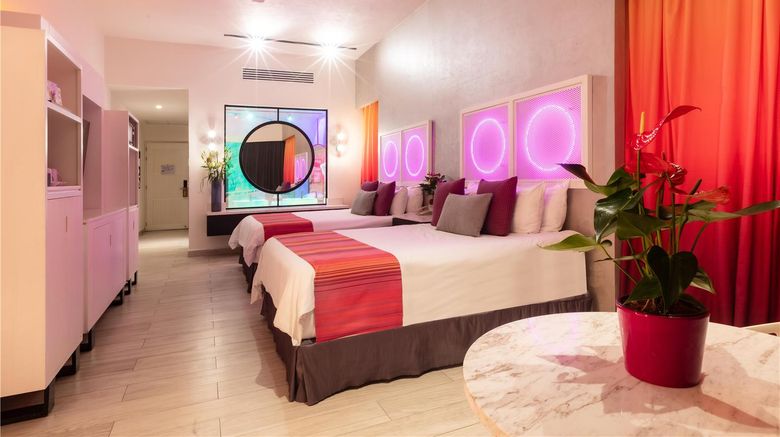 <b>Almar Resort Room</b>. Images powered by <a href="https://iceportal.shijigroup.com/" title="IcePortal" target="_blank">IcePortal</a>.