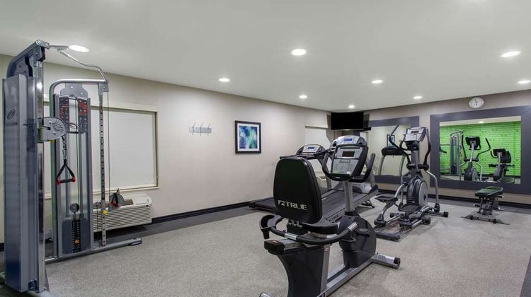 La Quinta Inn & Suites Effingham Health