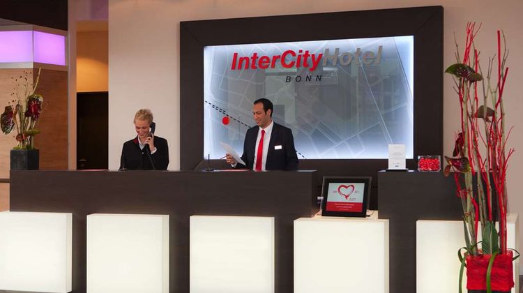 IntercityHotel Bonn Lobby