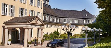 Steigenberger Icon Grandhotel Petersberg Exterior