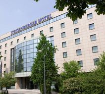Steigenberger Hotel Dortmund Exterior
