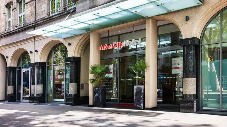 Hotel Duesseldorf Exterior