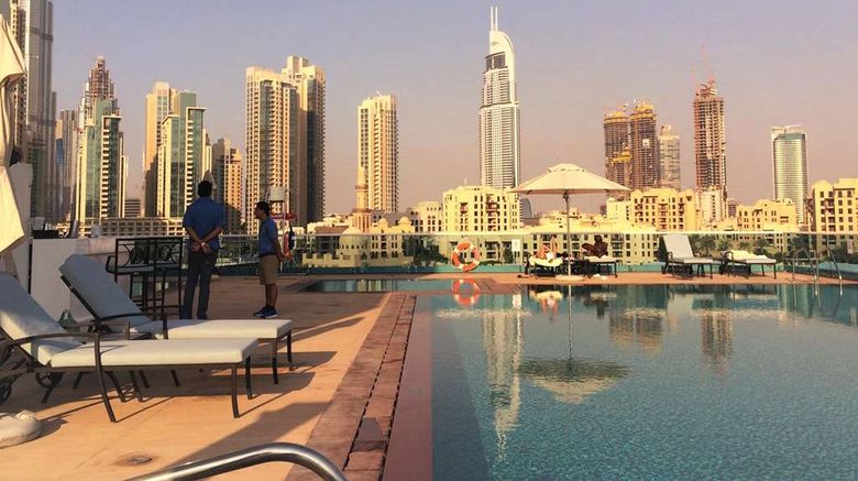 <b>Pullman Dubai Downtown Hotel Pool</b>. Images powered by <a href="https://iceportal.shijigroup.com/" title="IcePortal" target="_blank">IcePortal</a>.