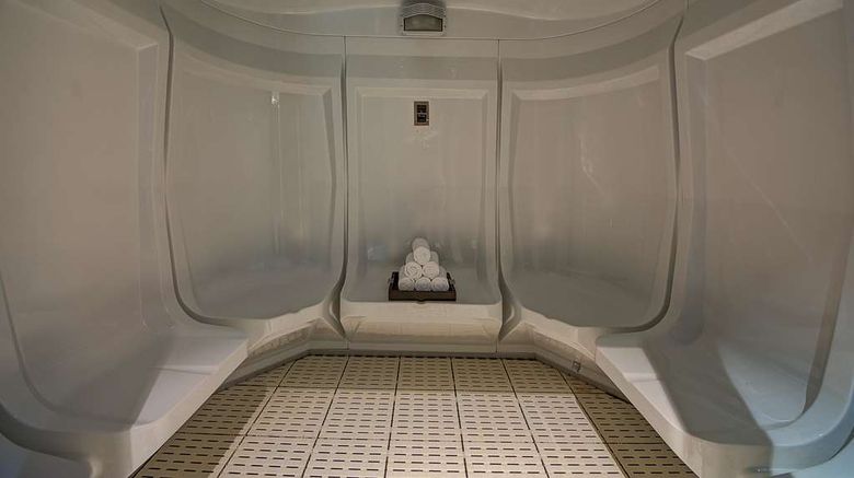 <b>Pullman Dubai Downtown Hotel Spa</b>. Images powered by <a href="https://iceportal.shijigroup.com/" title="IcePortal" target="_blank">IcePortal</a>.