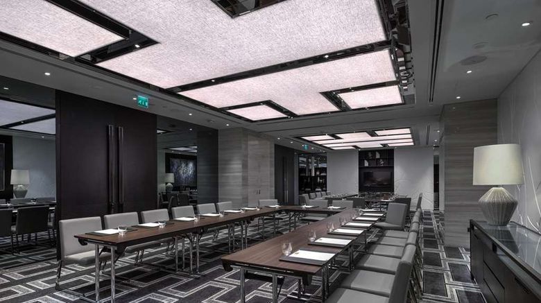 <b>Pullman Dubai Downtown Hotel Meeting</b>. Images powered by <a href="https://iceportal.shijigroup.com/" title="IcePortal" target="_blank">IcePortal</a>.