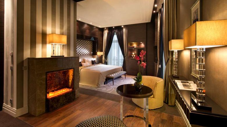 <b>Steigenberger Icon Frankfurter Hof Room</b>. Images powered by <a href="https://iceportal.shijigroup.com/" title="IcePortal" target="_blank">IcePortal</a>.