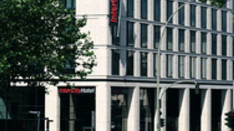 <b>IntercityHotel Hamburg Hauptbahnhof Exterior</b>. Images powered by <a href="https://iceportal.shijigroup.com/" title="IcePortal" target="_blank">IcePortal</a>.