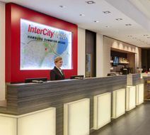 IntercityHotel Hamburg Dammtor Messe Lobby