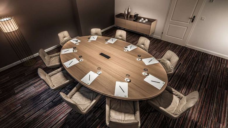<b>Steigenberger Hotel Treudelberg Meeting</b>. Images powered by <a href="https://iceportal.shijigroup.com/" title="IcePortal" target="_blank">IcePortal</a>.