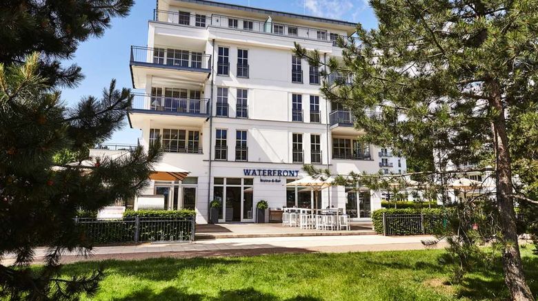 <b>Steigenberger Grandhotel and Spa Restaurant</b>. Images powered by <a href="https://iceportal.shijigroup.com/" title="IcePortal" target="_blank">IcePortal</a>.