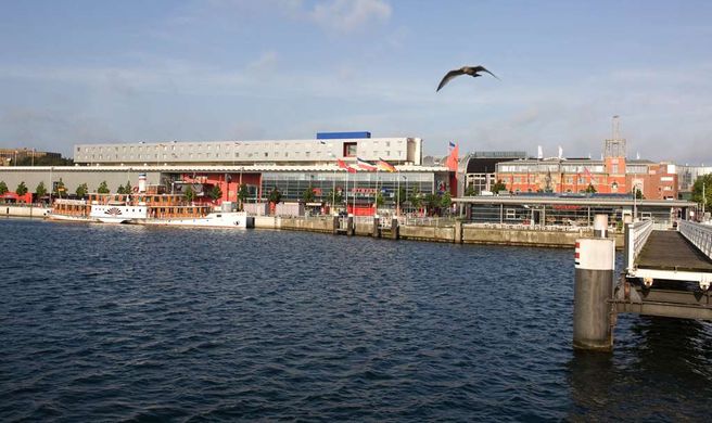 IntercityHotel Kiel Exterior