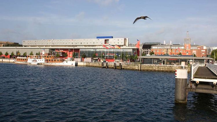 IntercityHotel Kiel Exterior