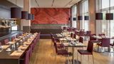 <b>IntercityHotel Leipzig Restaurant</b>. Images powered by <a href="https://iceportal.shijigroup.com/" title="IcePortal" target="_blank">IcePortal</a>.