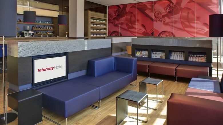 <b>IntercityHotel Leipzig Lobby</b>. Images powered by <a href="https://iceportal.shijigroup.com/" title="IcePortal" target="_blank">IcePortal</a>.