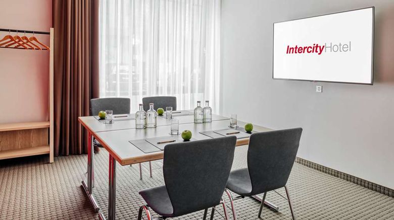 <b>IntercityHotel Nuremberg Meeting</b>. Images powered by <a href="https://iceportal.shijigroup.com/" title="IcePortal" target="_blank">IcePortal</a>.