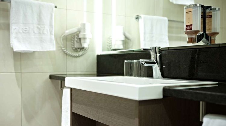 IntercityHotel Mainz Room