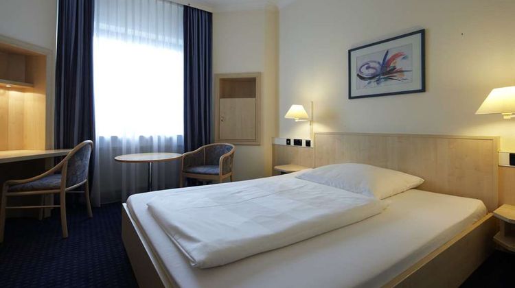 IntercityHotel Ulm Room