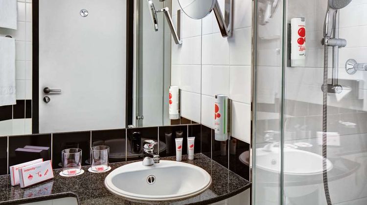 IntercityHotel Celle Room