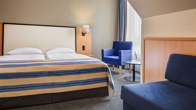 <b>IntercityHotel Celle Room</b>. Images powered by <a href="https://iceportal.shijigroup.com/" title="IcePortal" target="_blank">IcePortal</a>.