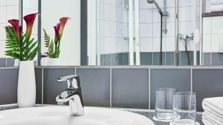 IntercityHotel Stralsund Room