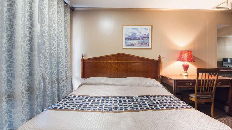 <b>Knights Inn Amsterdam Suite</b>. Images powered by <a href="https://iceportal.shijigroup.com/" title="IcePortal" target="_blank">IcePortal</a>.