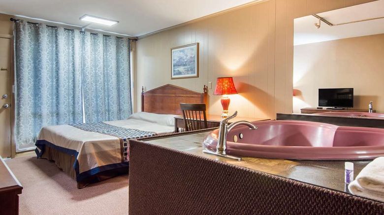 <b>Knights Inn Amsterdam Suite</b>. Images powered by <a href="https://iceportal.shijigroup.com/" title="IcePortal" target="_blank">IcePortal</a>.