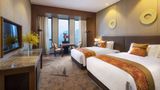 <b>Wyndham Grand Plaza Royale Kaidi Room</b>. Images powered by <a href="https://iceportal.shijigroup.com/" title="IcePortal" target="_blank">IcePortal</a>.
