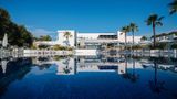 <b>Mouratoglou Hotel & Resort Pool</b>. Images powered by <a href="https://iceportal.shijigroup.com/" title="IcePortal" target="_blank">IcePortal</a>.