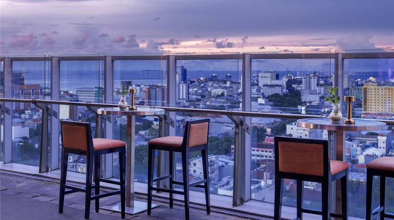 <b>Melia Makassar Restaurant</b>. Images powered by <a href="https://iceportal.shijigroup.com/" title="IcePortal" target="_blank">IcePortal</a>.