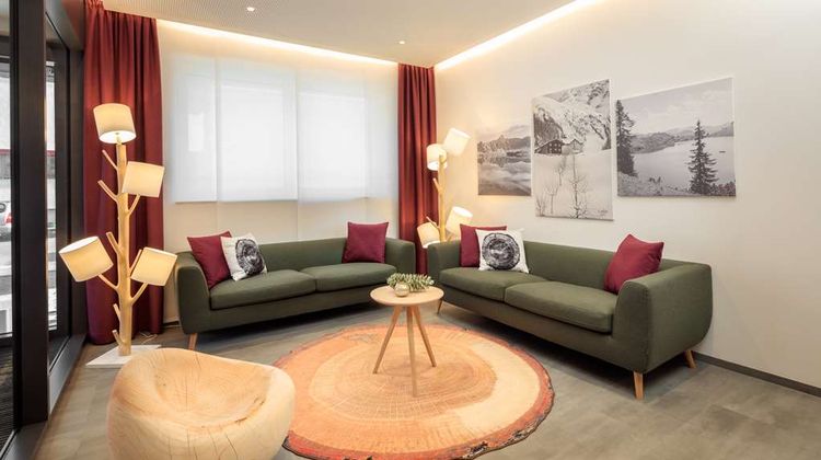 EMBRACE by TOP Allgaeu Art Hotel Kempten Lobby