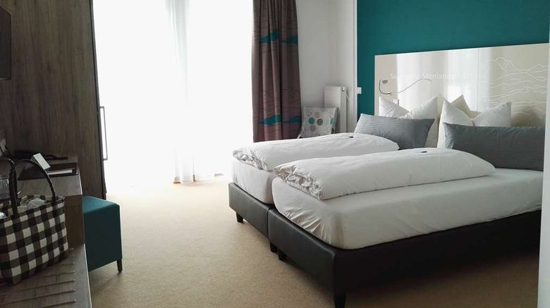 <b>EMBRACE by TOP Allgaeu Art Hotel Kempten Room</b>. Images powered by <a href="https://iceportal.shijigroup.com/" title="IcePortal" target="_blank">IcePortal</a>.