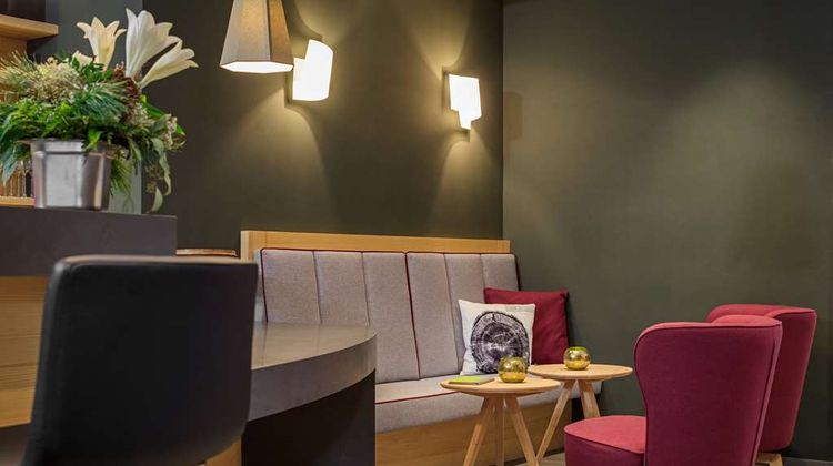 EMBRACE by TOP Allgaeu Art Hotel Kempten Restaurant
