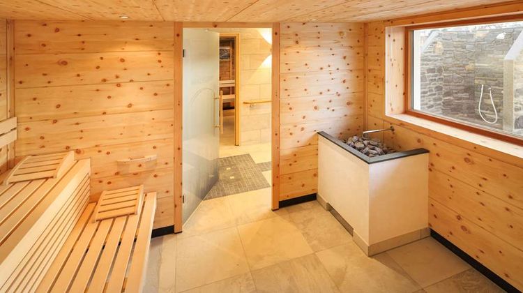 EMBRACE by TOP Allgaeu Art Hotel Kempten Spa