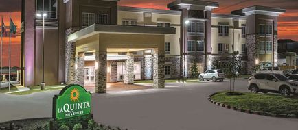 La Quinta Inn/Suites San Antonio I-10 E Exterior