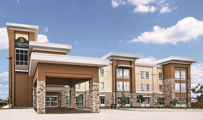 La Quinta Inn/Suites San Antonio I-10 E Exterior
