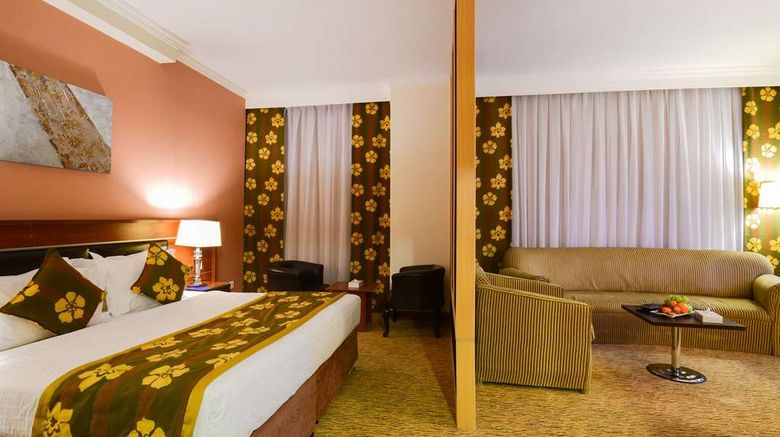 <b>Golden Tulip Al Ansar Suite</b>. Images powered by <a href="https://iceportal.shijigroup.com/" title="IcePortal" target="_blank">IcePortal</a>.