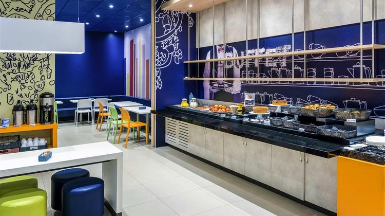 Ibis Budget Osasco Restaurant