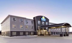 Days Inn & Suites by Wyndham Warman
