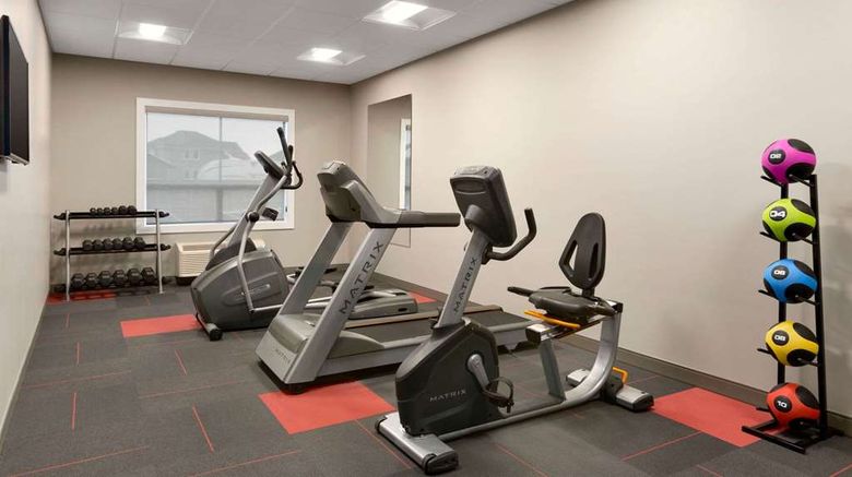 <b>Days Inn & Suites by Wyndham Warman Health</b>. Images powered by <a href="https://iceportal.shijigroup.com/" title="IcePortal" target="_blank">IcePortal</a>.